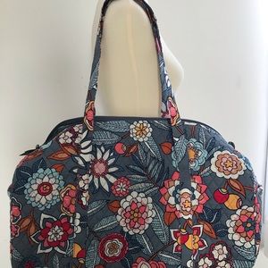 Vera Bradley Large Traveler duffel Bag Floral
